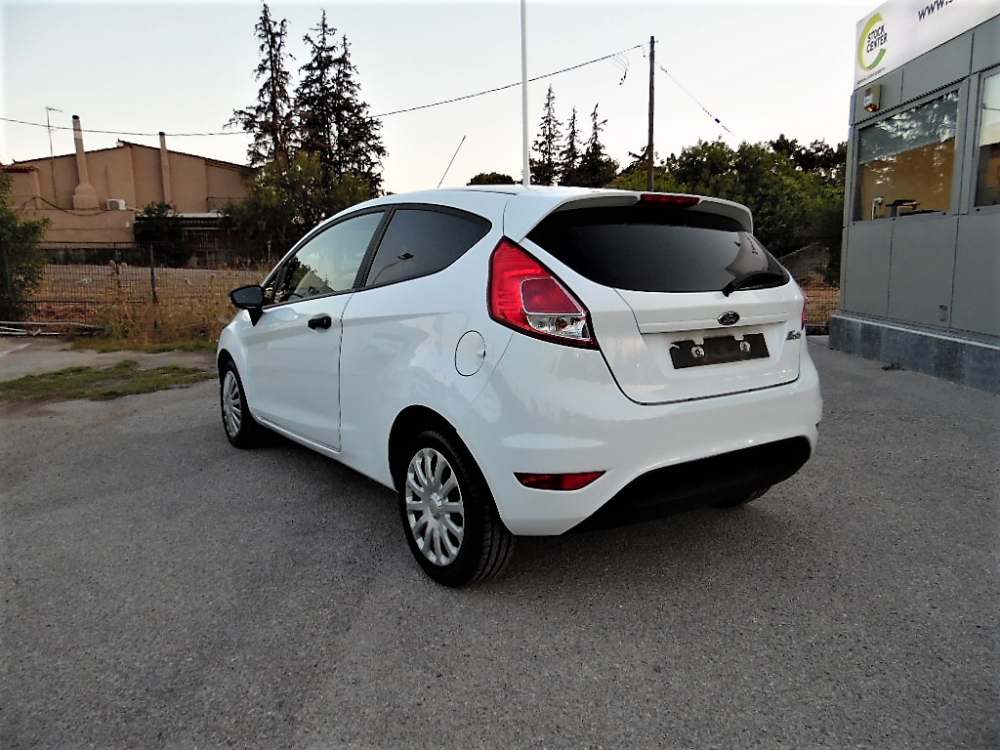 Ford fiesta van